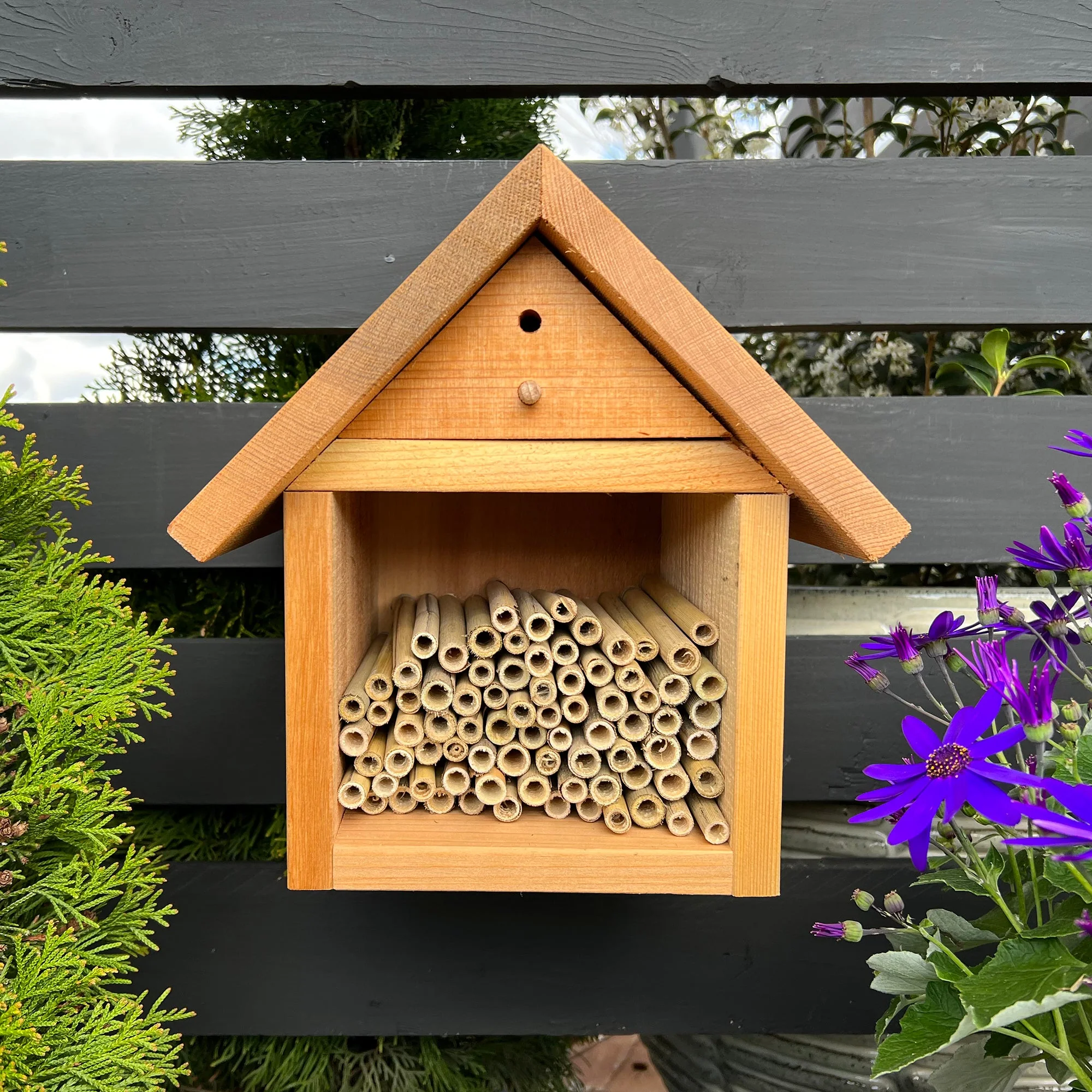 Chalet Cedar Bee House - Image 8